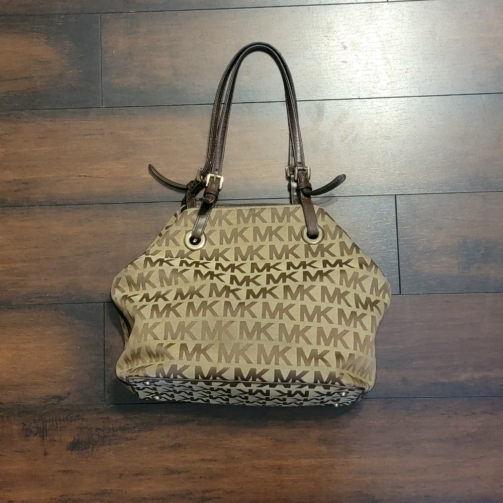Michael Kors Shoulder Bag Handbag Purse Tote MK Signature Jacquard Beige/Brown